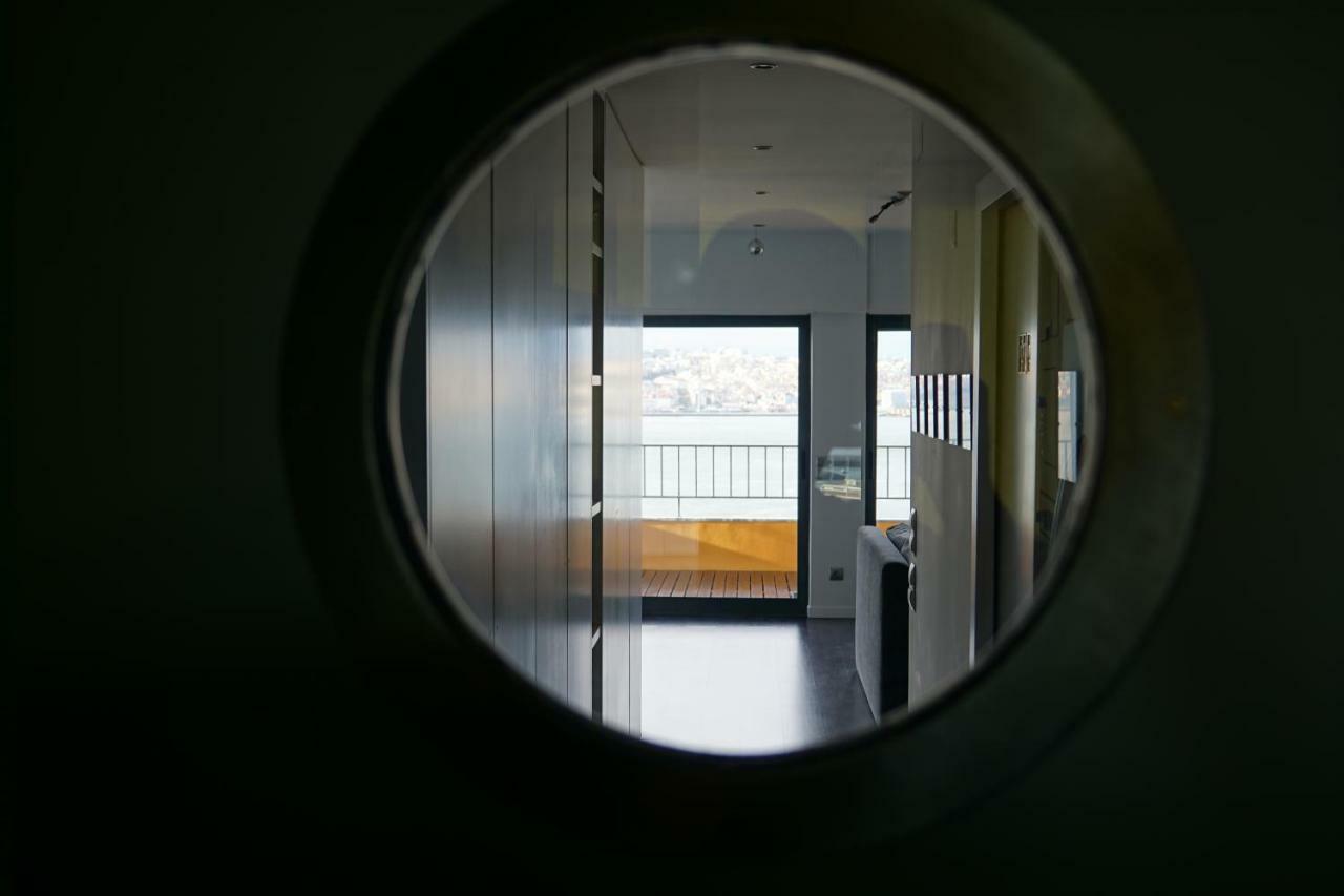 Penthouse Bellevue Apartment Almada Exterior photo